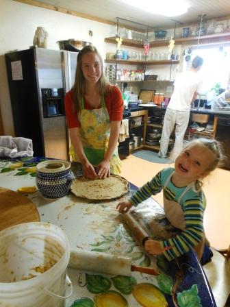 sisters-making-pizza.jpg