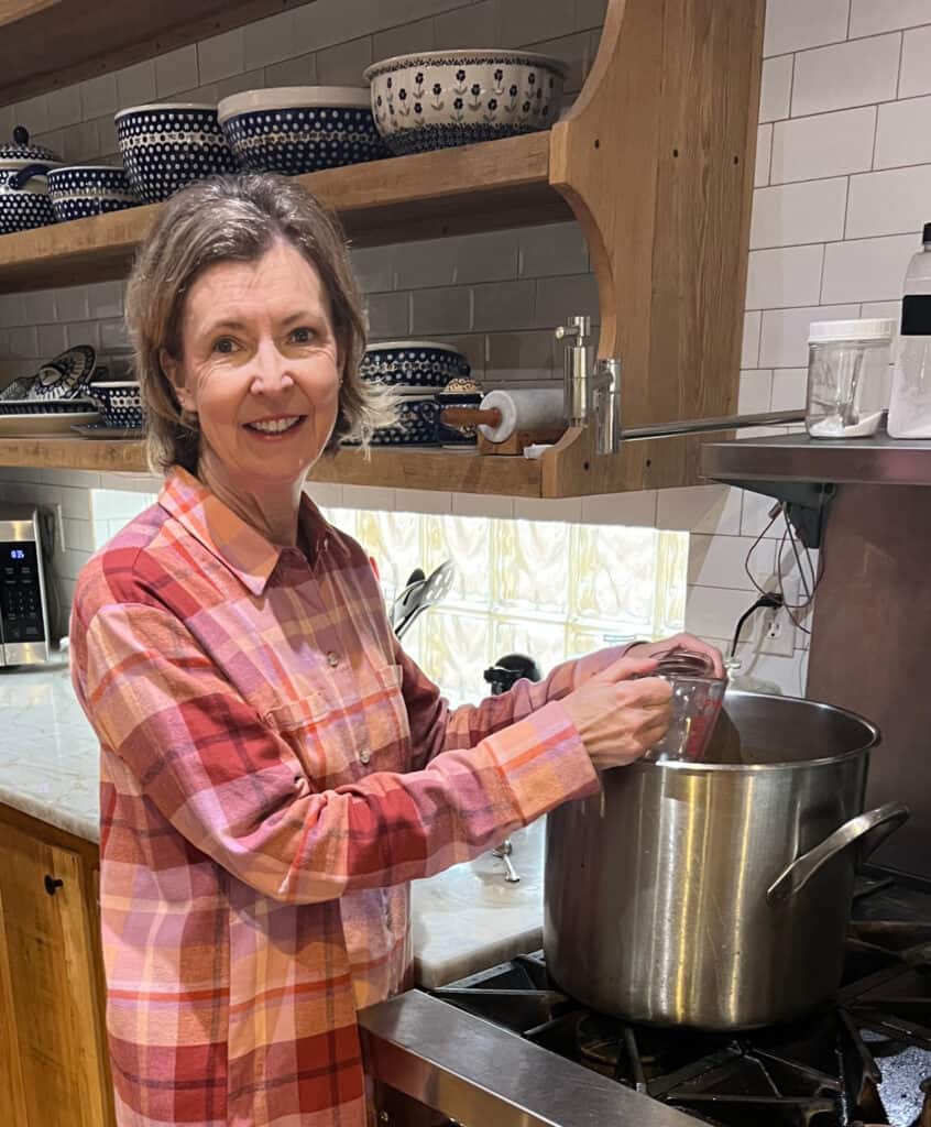 Dina-Marie making Oswald Vineyard Jelly